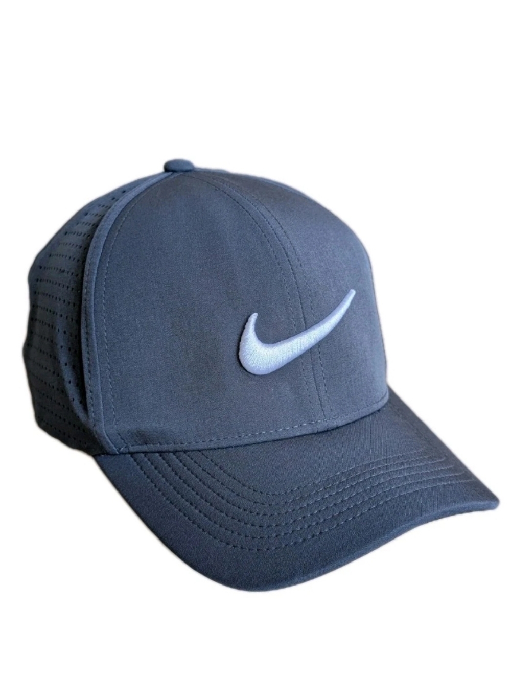Nike Golf Cap Gray Performance Breathable Mesh Adjustable Hat Logo